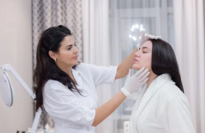 When Should You Visit a Dermatologist? Early Signs You Shouldn’t Ignore