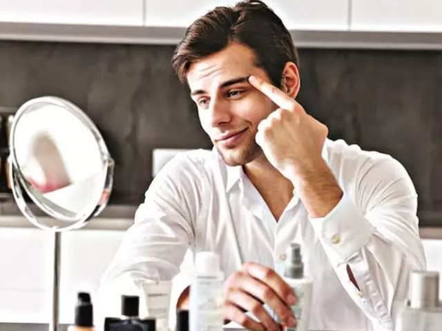 Rise of male-focused aesthetics in skin and hair care.